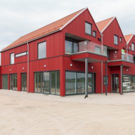 A restaurant and apartment building Marnet Marine Park, Gressvik